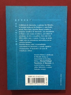Livro - Aristóteles - Jonathan Barnes - Edições Loyola - comprar online