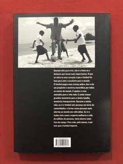 Livro - Pelé: A Importância Do Futebol - Ed. Realejo - Semin - comprar online