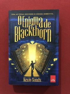 Livro - O Enigma De Blackthorn - Kevin Sands - Seminovo