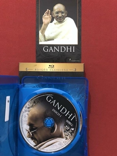 Blu-ray Duplo - Gandhi - Edição Clássicos - Seminovo na internet