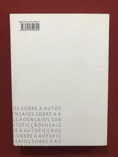 Livro - Ensaios Sobre A Autoficção - Editora UFMG - Seminovo - comprar online