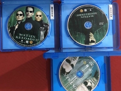 Blu-ray - Box Trilogia Matrix - A Coleção - 3 Discos - Semin - Sebo Mosaico - Livros, DVD's, CD's, LP's, Gibis e HQ's
