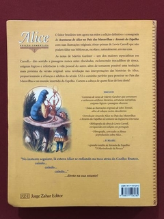 Livro - Alice - Edição Comentada - Lewis Carroll - John Tenniel - Jorge Zahar - comprar online