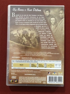 DVD - Um Barco E Nove Destinos - Alfred Hitchcock - Seminovo - comprar online