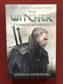 Livro - The Witcher: A Torre Da Andorinha - Seminovo
