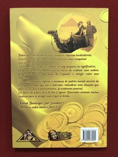 Livro - O Livro De Ouro Dos Ciganos Dourados - Tsara Gitana - comprar online