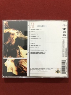 CD - Zizi Possi - Amor & Música - Nacional - 2002 - comprar online