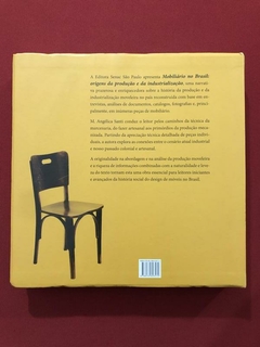 Livro - Mobiliário No Brasil - M. Angélica Santi - Seminovo - comprar online
