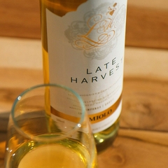 Vinho Miolo Late Harvest Branco Licoroso Doce Garrafa 500ml - Newness Bebidas