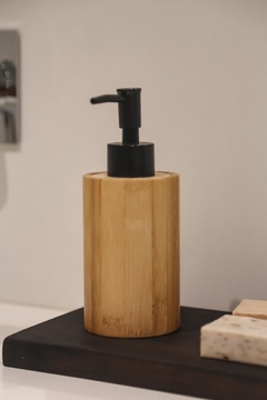 Dispenser Bamboo