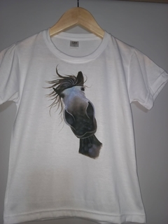 Remera (Modal) Caballo juvenil (Niña/o)