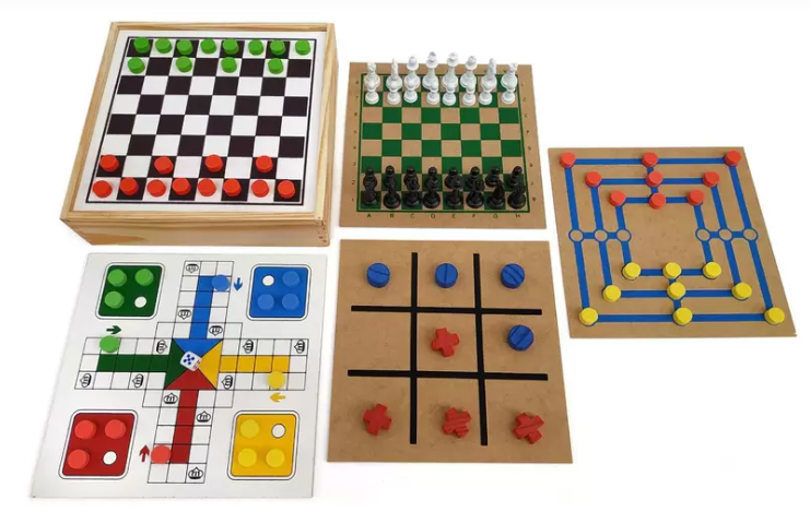 BRINQUEDO JOGO DAMA E TRILHA EM MDF 24 PEÇAS