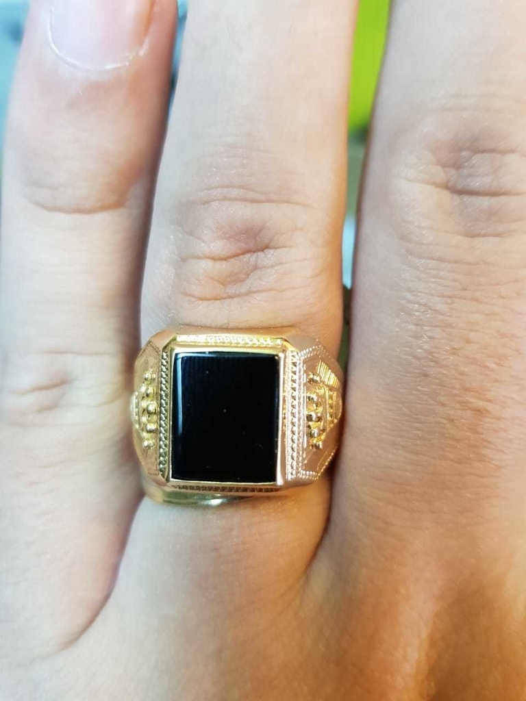 Anillo Oro 18 Klts Sello Cuadrado Corona Y Piedra Onix Negra