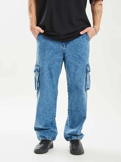 Jeans Cargo Mom en internet