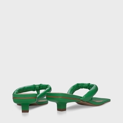 THONG SANDAL PUFFY SALTO BAIXO FINO EM COURO FOGLIA CARRANO 352013 na internet