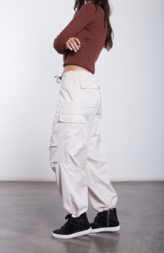 PARACHUTE PANTS - BEIGE