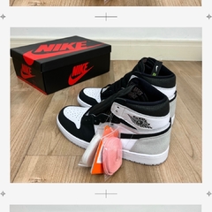 Air Jordan 1 Retro High OG na internet