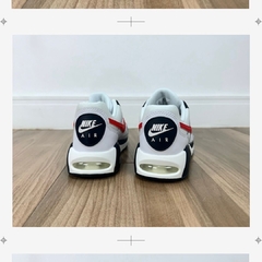 NIKE AIR MAX IVO - Voice Sneakers