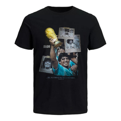 Remera Algodón Maradona: El Pueblo Nunca Olvida - Adulto