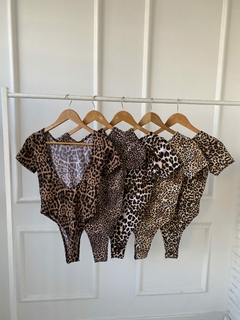 Imagen de BODY IARA ALGODON ANIMAL PRINT