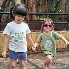 Kit camiseta infantil + livro - Projeto Ariranhas
