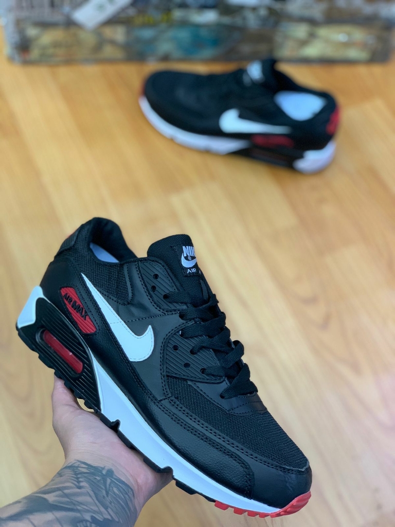 Air Max 90 preto e vermelho - The Lucca Outlet