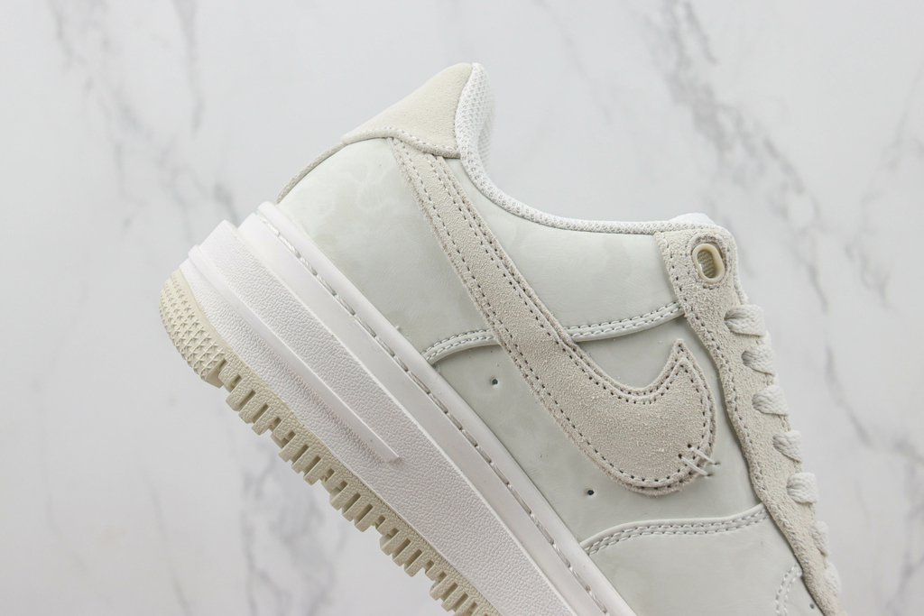 Air Force 1 Luxe Summit White The Lucca Outlet