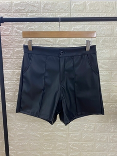 Short Engomado con pespunte y bolsillos de costados y atrás art 2154 - comprar online