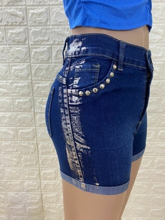 Short de Jean con detalle de tachas y engomado plateado art 2158 - comprar online