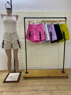 Short cargo de gabardina con bolsillos y presillas para cinturón art 2166 en internet