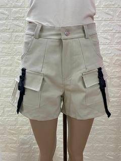 Short cargo de gabardina con bolsillos y presillas para cinturón art 2166 - tienda online