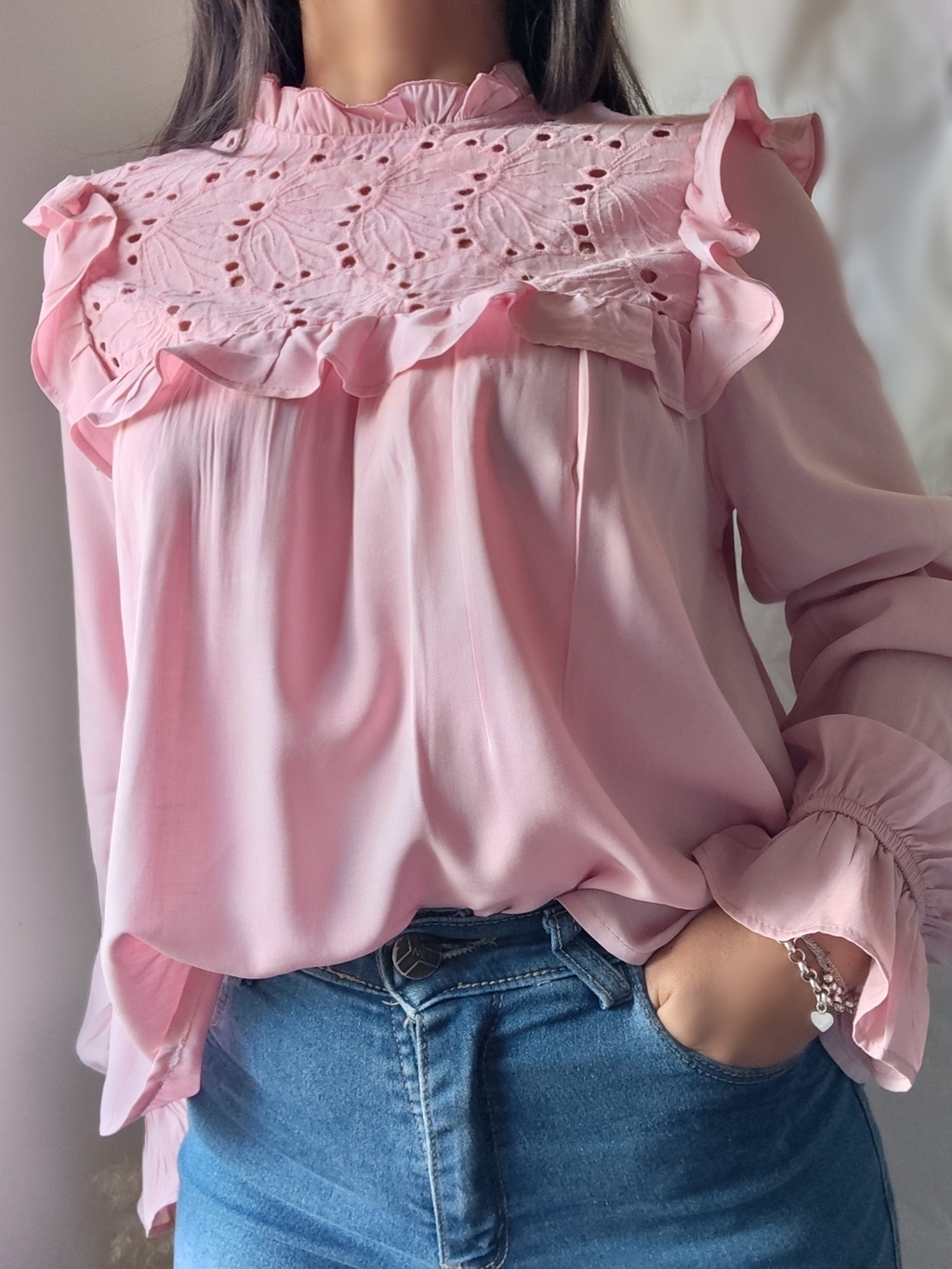 Blusa broderie sale