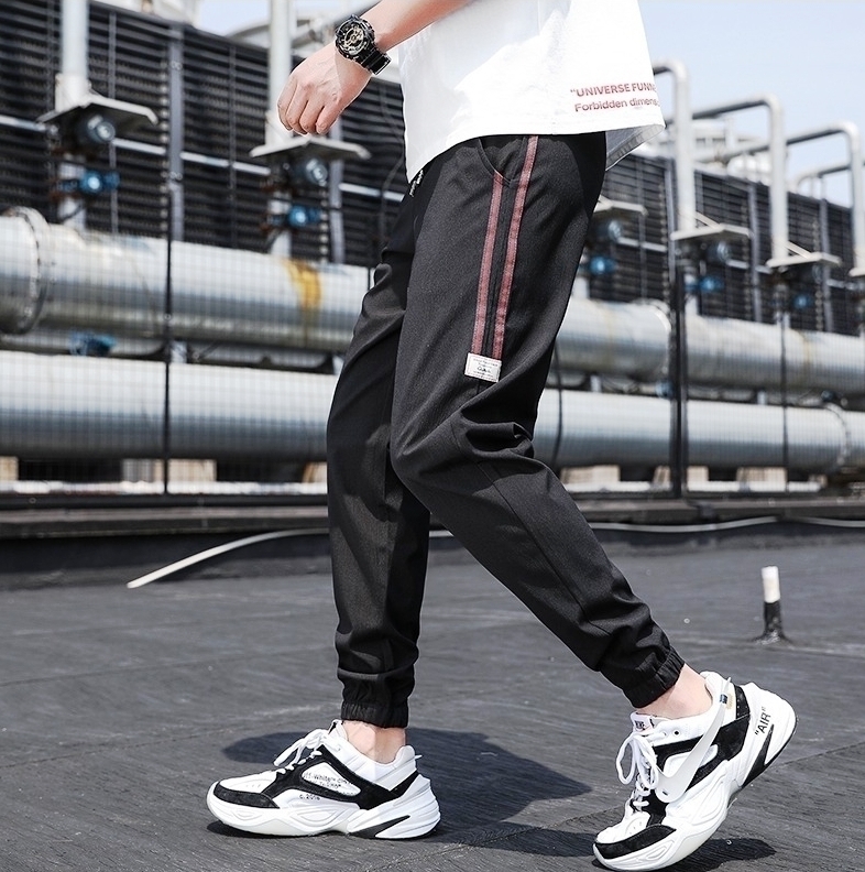 Calça outlet folgada masculina