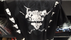 Remera Venom - Black Metal