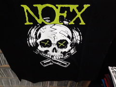 Remera NOFX - L