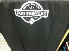 Remera Foo Fighters - XL - comprar online
