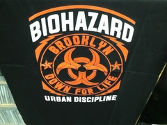 Remera Biohazard Urban Discipline - L