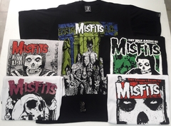 Canasta Navideña - Misfits