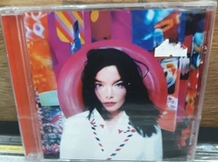Björk-  Post .527733-2