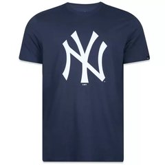 CAMISETA NEW ERA BASICO ESSENTIALS NEW YORK YANKEES MARINHO | MBI22TSH080/MBPERTSH012