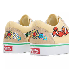 Imagem do TENIS VANS UA OLD SKOOL SESAME STREET NATURAL | VN0007NT7VJ