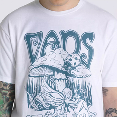 CAMISETA VANS LOST AND FOUND THRIFTING SS TEE WHITE | VN0008RUWHTCASA - loja online