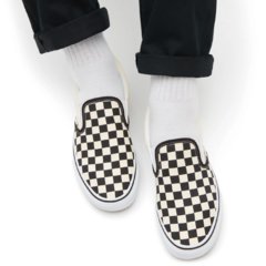 TENIS VANS UA CLASSIC SLIP-ON CHECKERBOARD | VN000EYEBWW