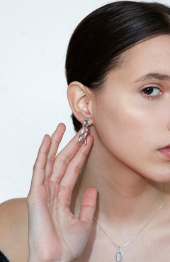 Twisted earrings en internet