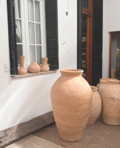 Vasijas Altas (80 cm. a 1,40 cm) Comunidad huarpes. - tienda online