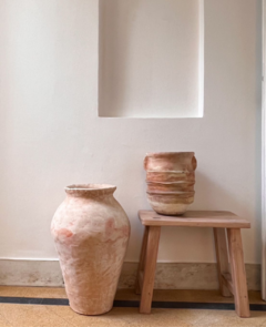 Imagen de Vasijas medianas (50 cm. a 110 cm) Comunidad huarpes.