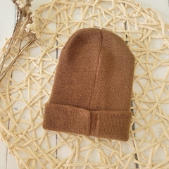 Gorro de lana tostado