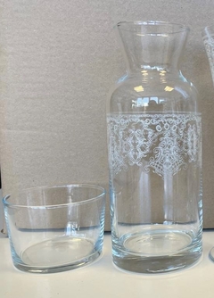 Botella Classic Labrada Con Vaso - comprar online