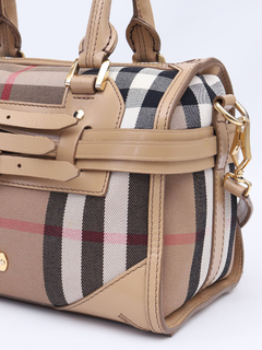 Bolsa Burberry House Check Bridle Chester Bowler - Paris Brechó