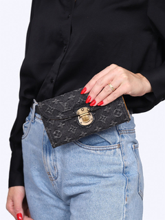 Carteira Louis Vuitton Black Denim Amelia - comprar online